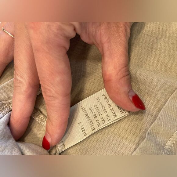 James Perse 100% Cotton V-neck Tan Short Sleeve Minimalist Tee Shirt Small - Picture 8 of 9